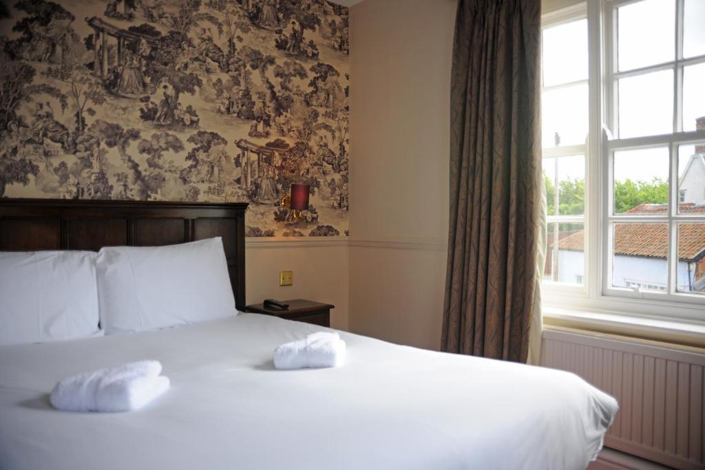 The Crown Hotel Framlingham Room photo